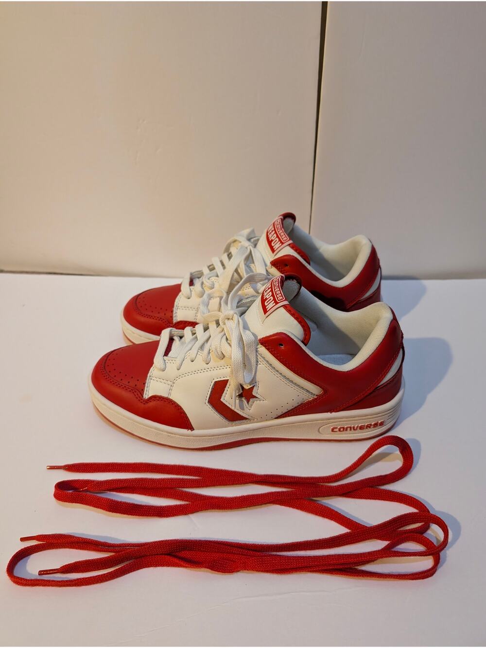 Converse Weapon Ox Low Red & Vintage White Erving Bird Magic Sneakers Size 10